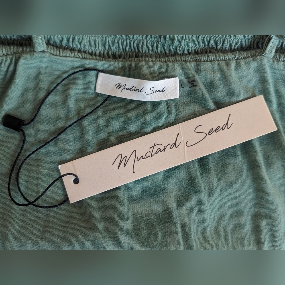 NWT Mustard Seed Cropped Smocked Top Size Large Green/Women - Picture 8 of 16